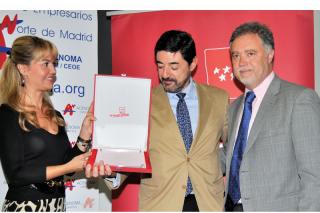 ACENOMA recibe el Premio Madrid Excelente