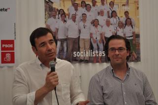 Toms Gmez y Jorge Rodrguez en un encuentro con militantes en Algete