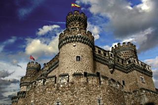 El Castillo de Manzanares es uno de los lugares ms visitados de la regin con casi 100.000 visitas en 2010. 