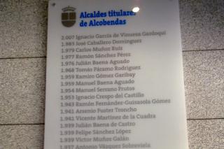 Una placa en Alcobendas homenajea a los alcaldes franquistas violando la ley segn la Asociacin de la Memoria Histrica