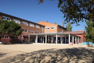 El colegio Seis de Diciembre de Alcobendas tiene nuevo patio este curso
