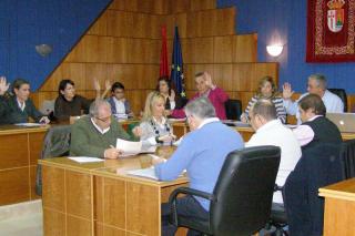 El Ayuntamiento de Paracuellos aprueba reducir las tasas e impuestos 