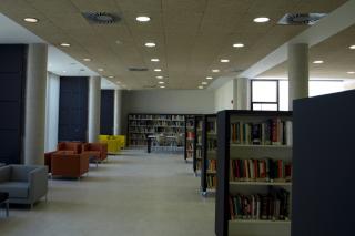 Abre sus puertas la nueva biblioteca municipal de Tres Cantos 
