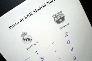 La porra del Madrid-Bara de SER Madrid Norte y la Pea Madridista Alcobendas sortea un baln firmado. 