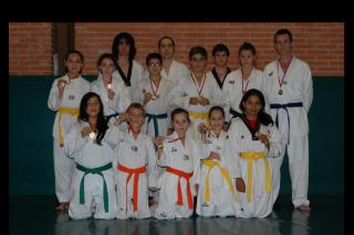 14 medallas para la Escuela Municipal de Taekwondo en Colmenar Viejo