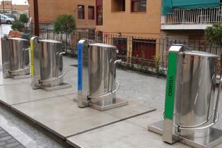 La crisis abre la puerta a la tasa de basuras y a la reduccin del servicio de recogida en los municipios madrileos