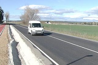 El PSOE de Algete se opone rotundamente al posible peaje de la M-100 y la M-111. Foto: Carretera M-111 a su paso por Algete