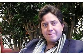 Miguel ngel Curiel gana el Premio Nacional de Poesa Jos Hierro. 