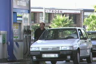 El Gobierno prepara cambios en la ley para encauzar los incrementos de precios de la gasolina.