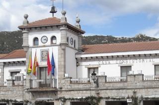 IU de Hoyo de Manzanares denuncia la adjudicacin del Centro de Mayores a la empresa de un familiar de la Concejala de Servicios Sociales