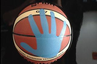 Emocin y deportividad: gran baloncesto en la Liga Interempresas 3X3.