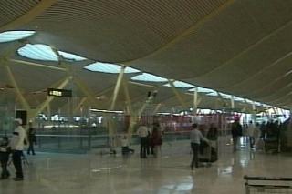 Comienza una huelga de limpieza en el aeropuerto de Barajas