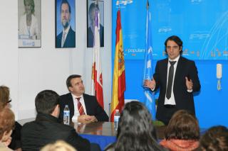 El alcalde del Castelldefels llama a la integracin de Catalua en Espaa ante los simpatizantes del PP de Tres Cantos