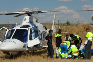Las firmas que piden mantener el helicptero del 112 de Loyozuela superan las 68.000