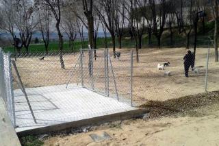 Algete, con una poblacin canina censada de 1.300 animales, abre un parque destinado a los perros