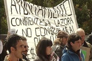 Los afectados por la hipoteca lleva su asamblea a la Plaza Mayor de Alcobendas.