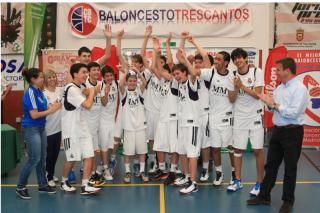 El Real Madrid se proclama vencedor del Torneo de Baloncesto Preinfantil Memorial Pablo Barbadillo de Tres Cantos.