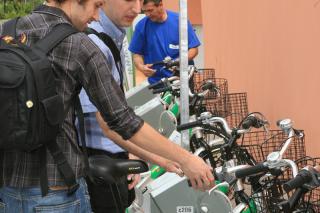 Tras un ao en funcionamiento el servicio municipal de prstamo de bicicletas de Tres Cantos duplica el nmero de usos.