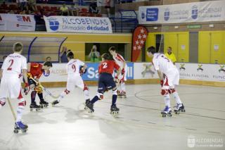 Espaa gana su tercer encuentro y se clasifica virtualmente para semifinales del Europeo sub 17 de hockey.