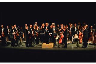 La Orquesta Ciudad de Tres Cantos ofrece el tradicional Concierto Extraordinario de Ao Nuevo. 