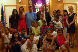 Una veintena de nios saharauis pasarn su verano con familias colmenareas