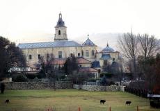 El futuro del hotel del Monasterio de El Paular llega al Senado de mano del PSOE
