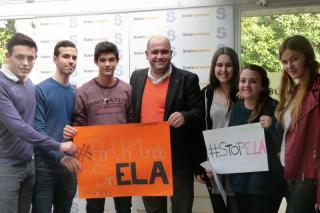 Alumnos de Bachillerato Internacional del Liceo Europeo se suman a la lucha contra la ELA