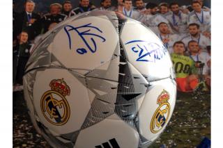 SER Madrid Norte y la peña madridista Alcobendas te regalan el balón de la Champions firmado por los jugadores del Madrid