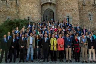 Aguirre y Cifuentes eligen el castillo de Manzanares el Real para presentar a todos los candidatos del PP en la región