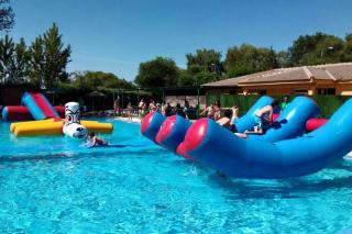 ‘Disfrutando juntos’, una jornada lúdica en las piscinas municipales de Paracuellos, el lunes 13 de julio