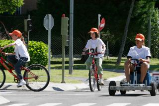 Los niños de Alcobendas aprenden a ser peatones y futuros conductores responsables 