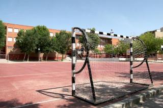 Este mes de agosto abren las pistas deportivas del colegio Parque de Cataluña de Alcobendas